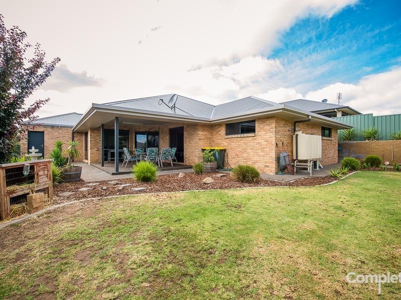 28 ST MARTINS DRIVE, Mount Gambier SA 5290