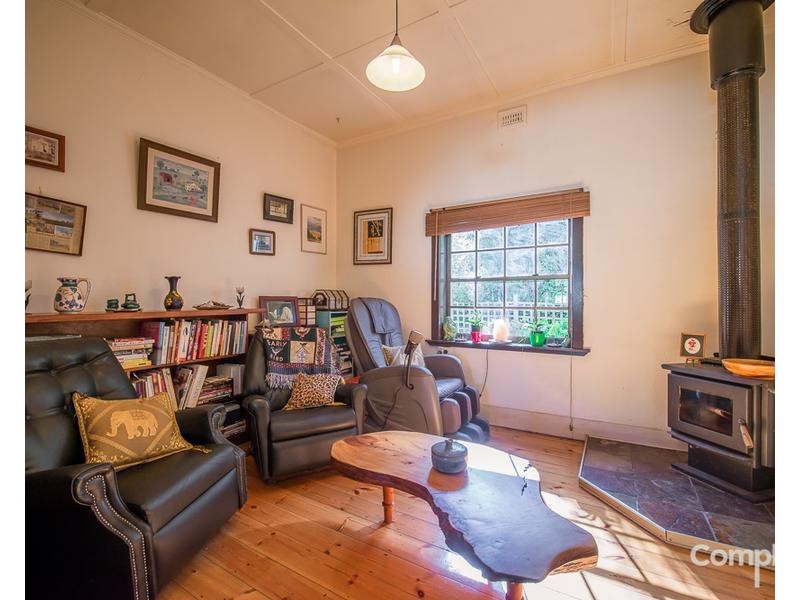 31 JOHN STREET, Mount Gambier SA 5290