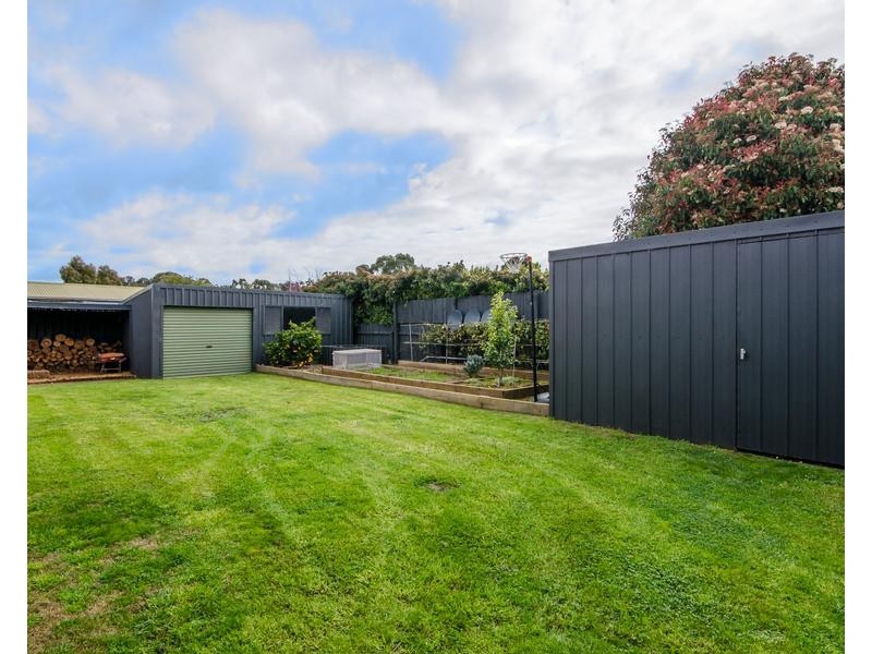 27 CARMEL DRIVE, Mount Gambier SA 5290
