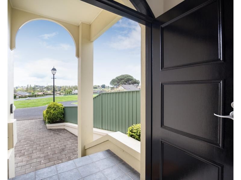11 BELLAIRE CLOSE, Mount Gambier SA 5290