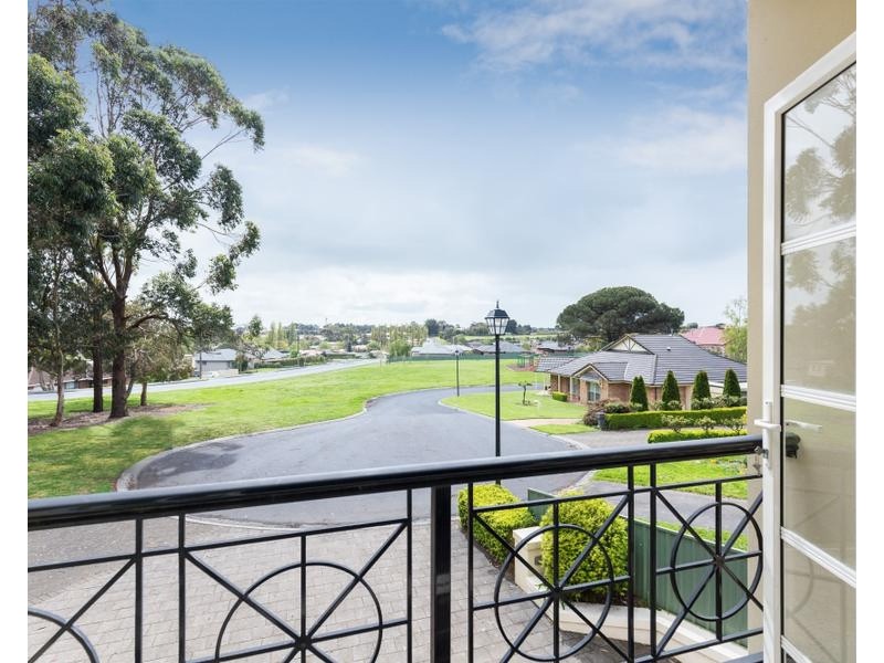 11 BELLAIRE CLOSE, Mount Gambier SA 5290