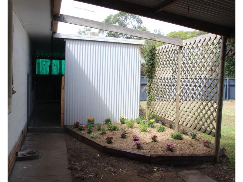 22 PENOLA ROAD, Tarpeena SA 5277