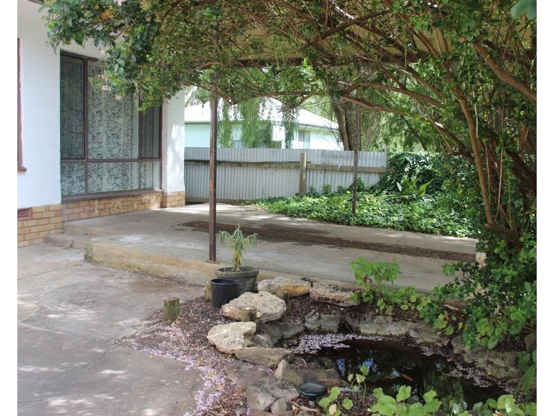 22 PENOLA ROAD, Tarpeena SA 5277