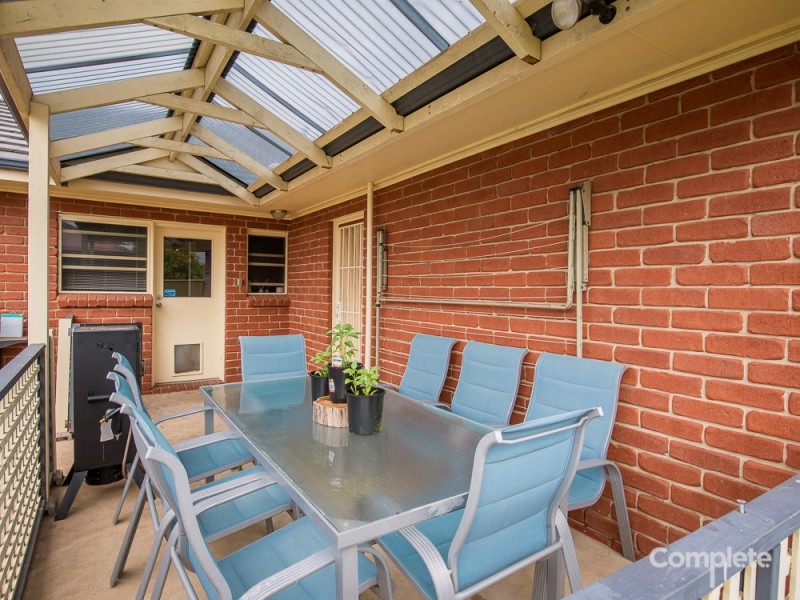 6 SANDSTONE COURT, Mount Gambier SA 5290