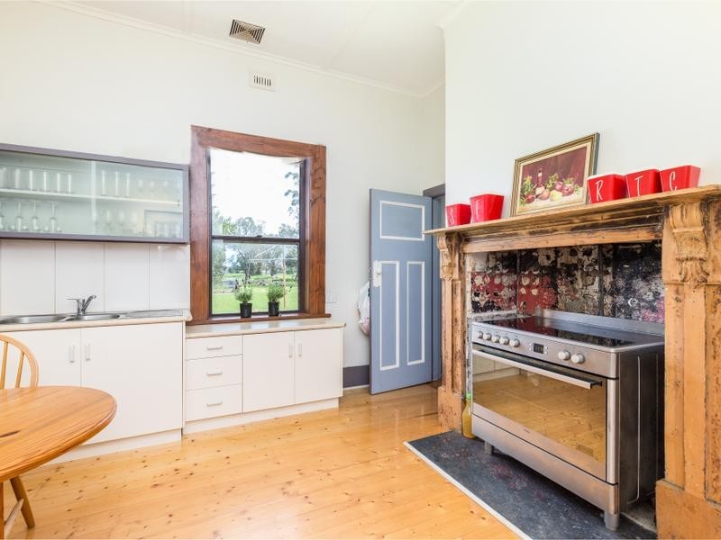 25 KAIN ROAD, Caroline SA 5291