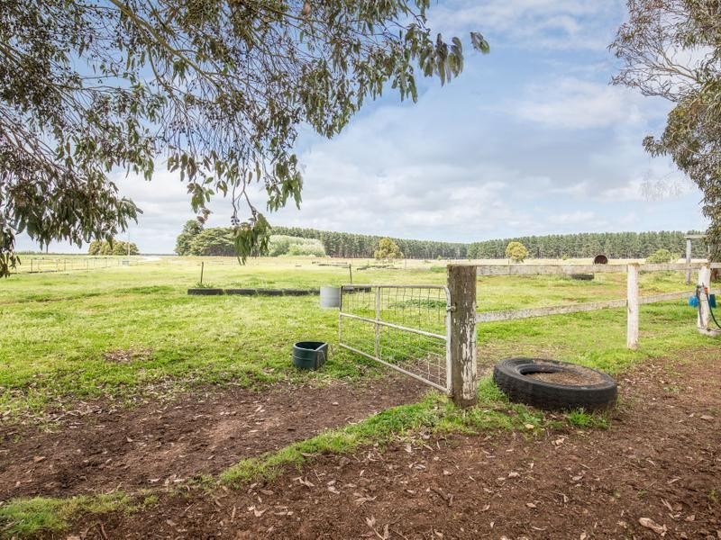 25 KAIN ROAD, Caroline SA 5291