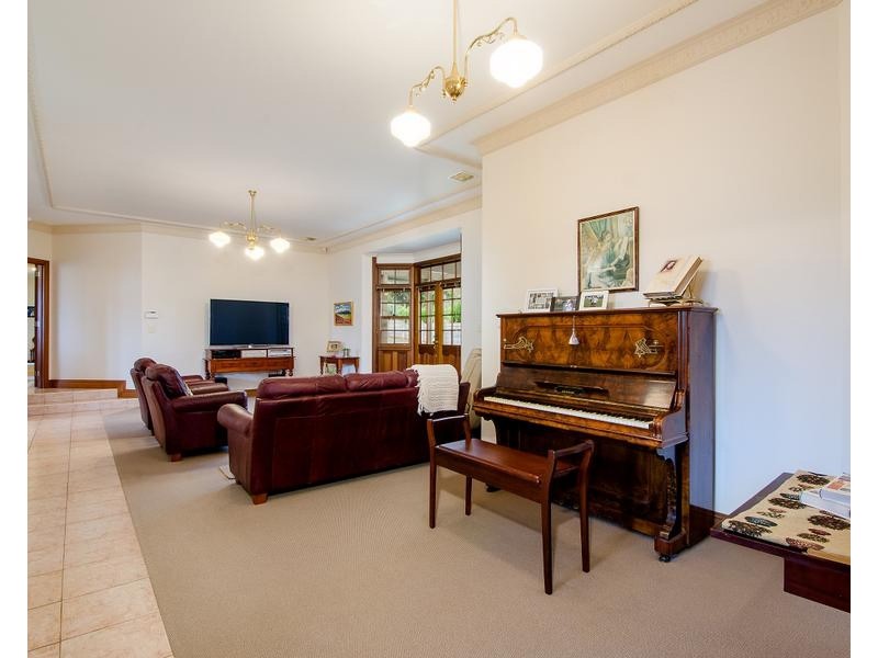 1 ANNETTE STREET, Mount Gambier SA 5290