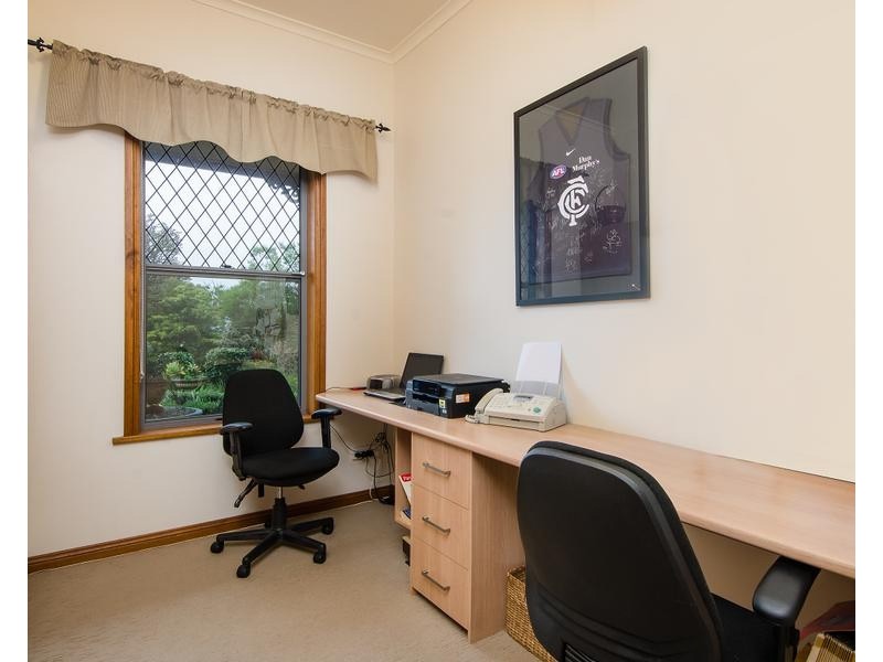 1 ANNETTE STREET, Mount Gambier SA 5290