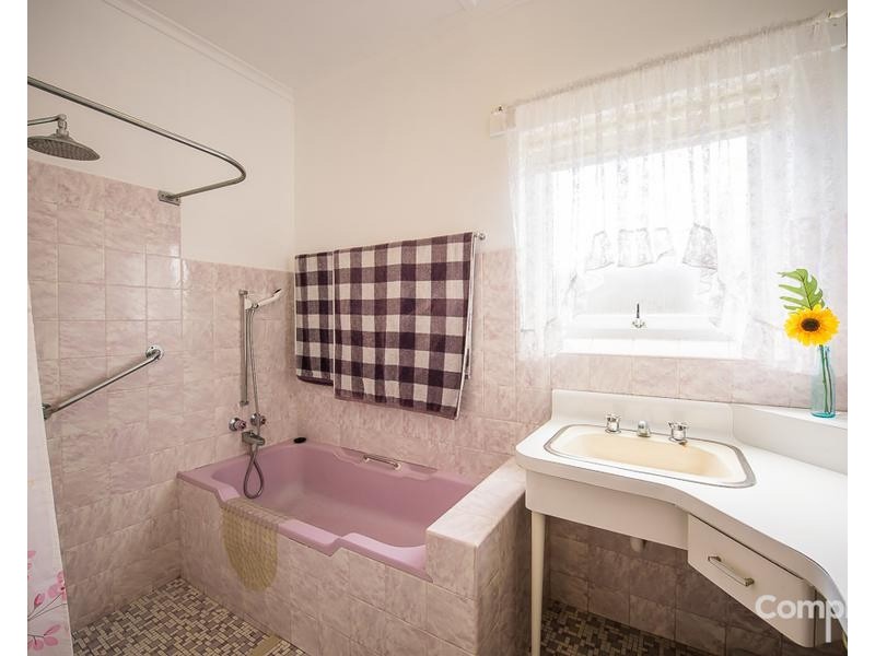 4 FRENCH STREET, Port Macdonnell SA 5291
