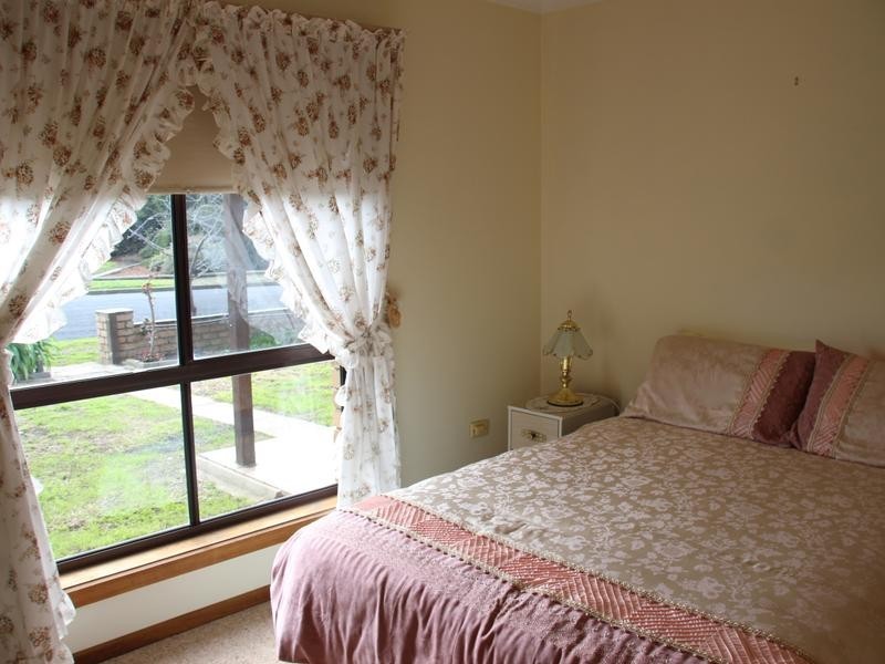 9 HERBERT STREET, Mount Gambier SA 5290