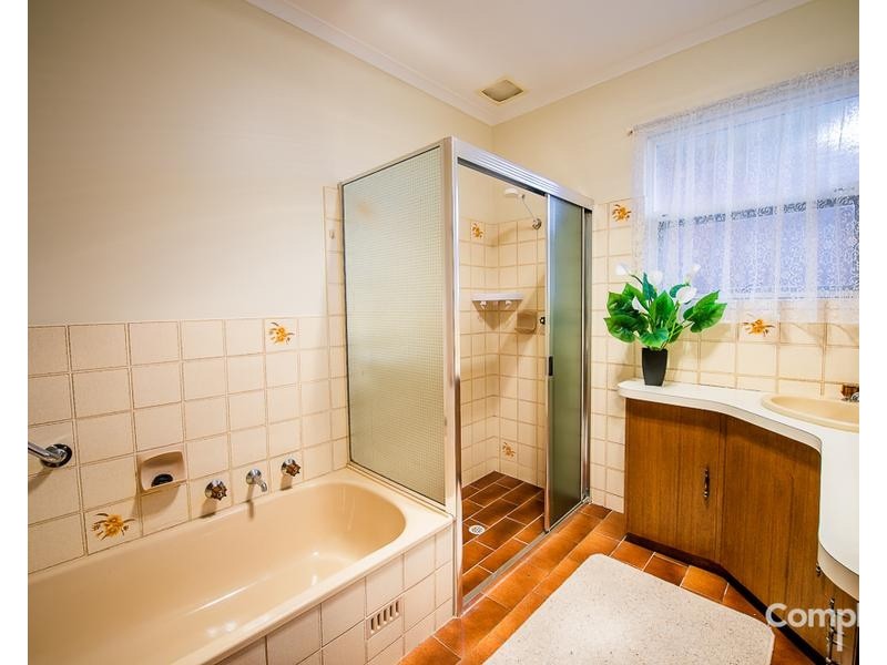 16 MALLEE STREET, Mount Gambier SA 5290