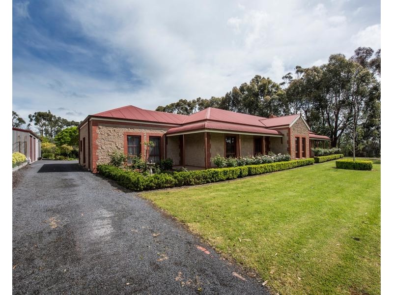 25 TENISON DRIVE, Mount Gambier SA 5290