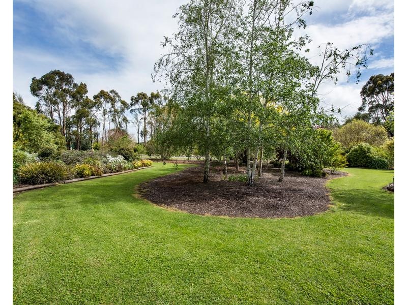25 TENISON DRIVE, Mount Gambier SA 5290