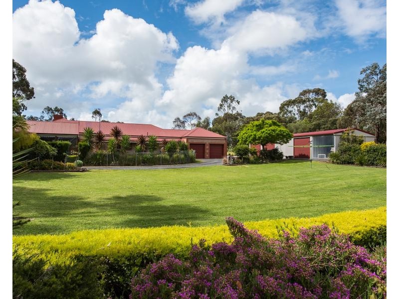 25 TENISON DRIVE, Mount Gambier SA 5290
