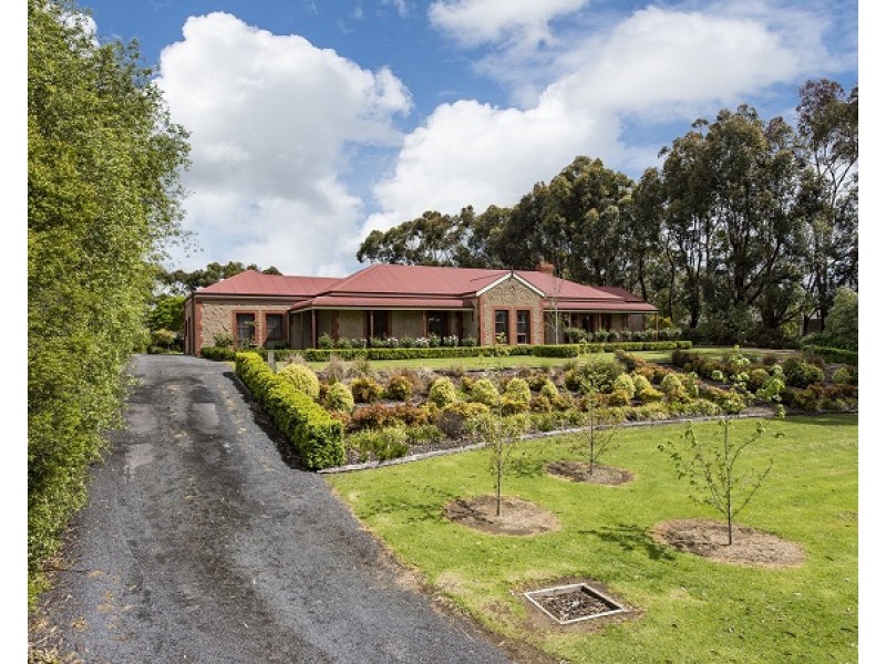 25 TENISON DRIVE, Mount Gambier SA 5290