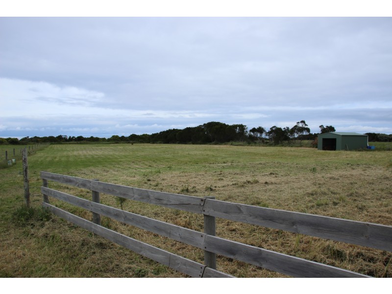 Lot 100,  EIGHT MILE CREEK ROAD, Eight Mile Creek SA 5291