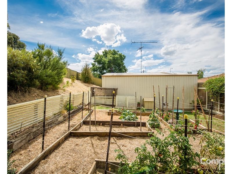 17 SHALAMAR CRESCENT, Mount Gambier SA 5290