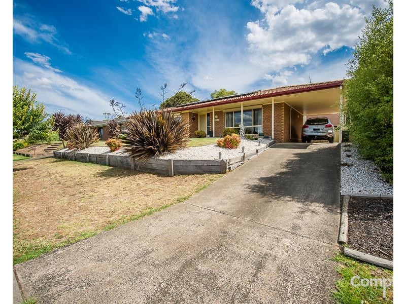 17 SHALAMAR CRESCENT, Mount Gambier SA 5290