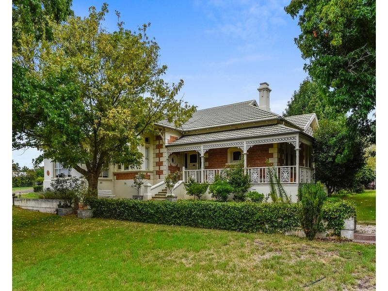 65 BAY ROAD, Mount Gambier SA 5290