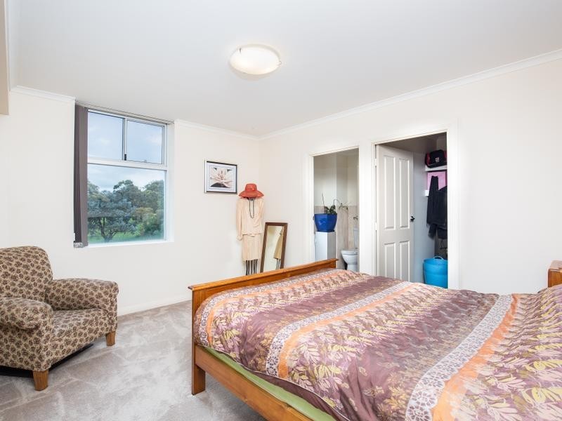 4002/3 LAKE TERRACE WEST, Mount Gambier SA 5290