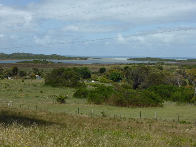 6 OLD BRIDGE ROAD, Nelson VIC 3292