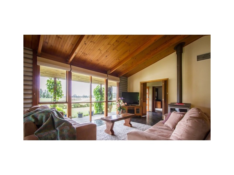 11 DOHLE STREET, Mount Gambier SA 5290