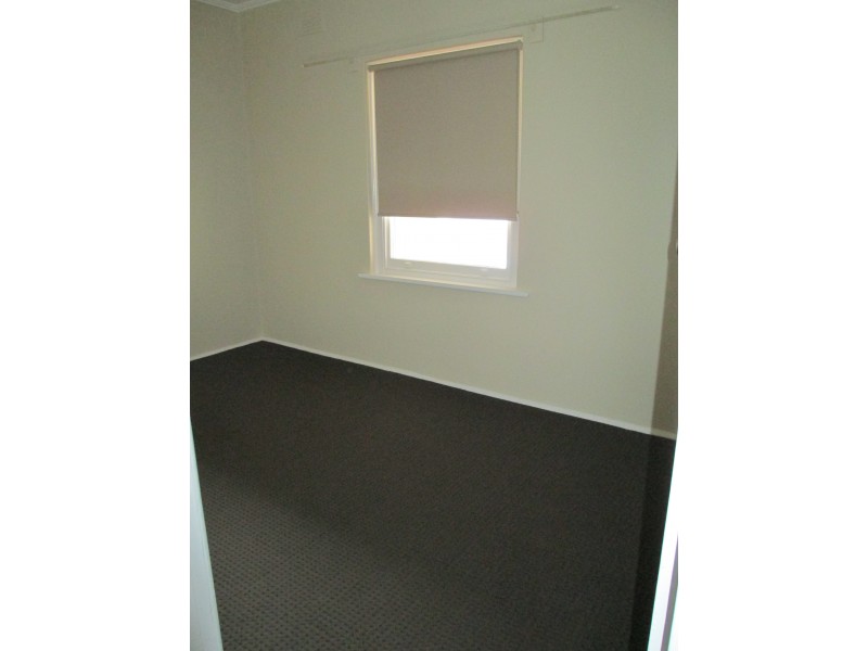 27 PRESSEY STREET, Mount Gambier SA 5290