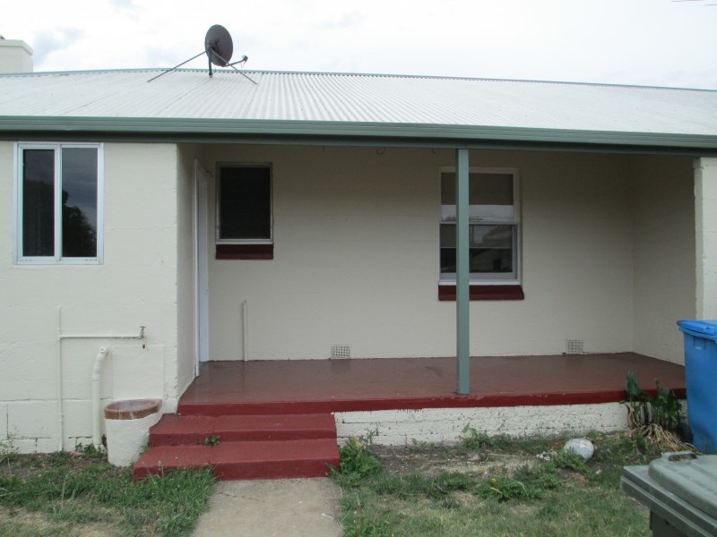 27 PRESSEY STREET, Mount Gambier SA 5290