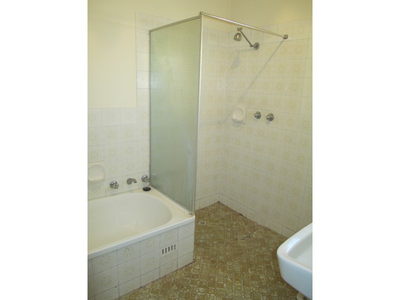 2/9 MILLARD STREET, Mount Gambier SA 5290