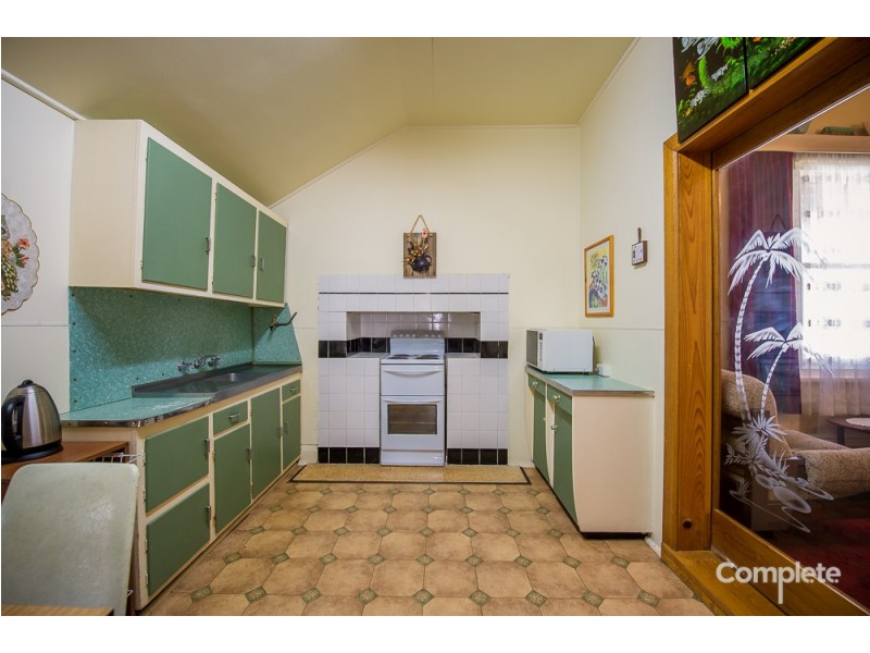 4 FRENCH STREET, Port Macdonnell SA 5291