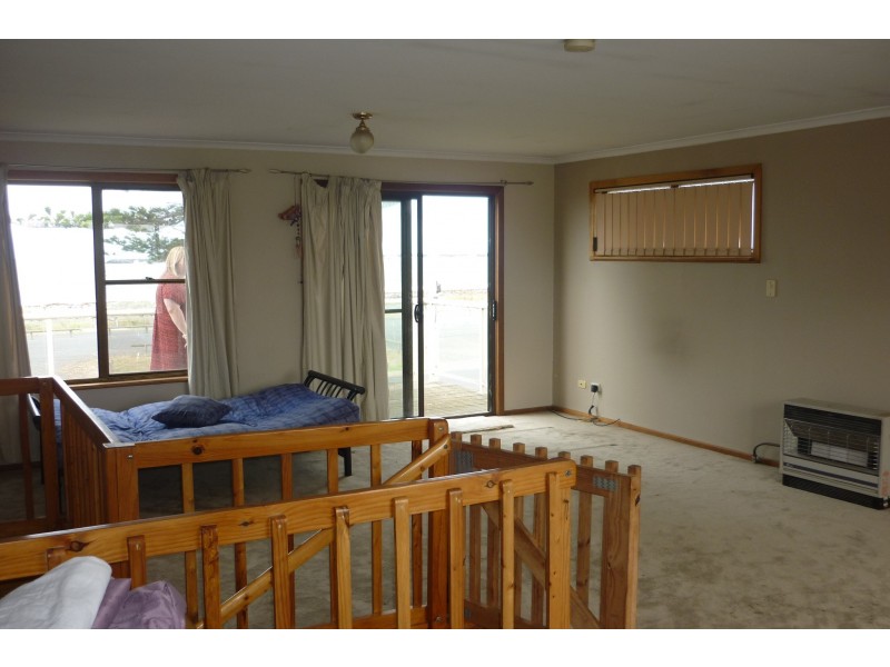 19 SEA PARADE, Port Macdonnell SA 5291