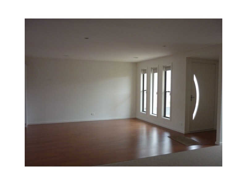 2/8 Bertha Street, Mount Gambier SA 5290