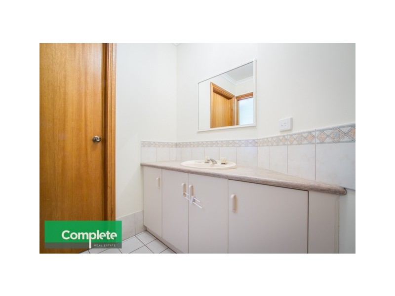 19 Glenmont Crescent, Mount Gambier SA 5290