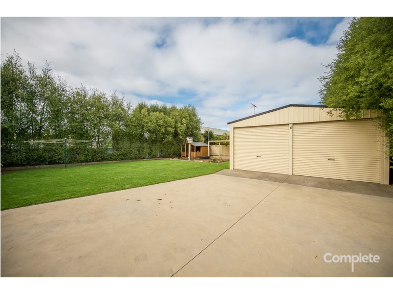 4 DERRINGTON STREET, Mount Gambier SA 5290