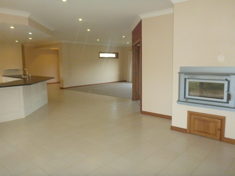 11-19 BISHOP ROAD, Mount Gambier SA 5290