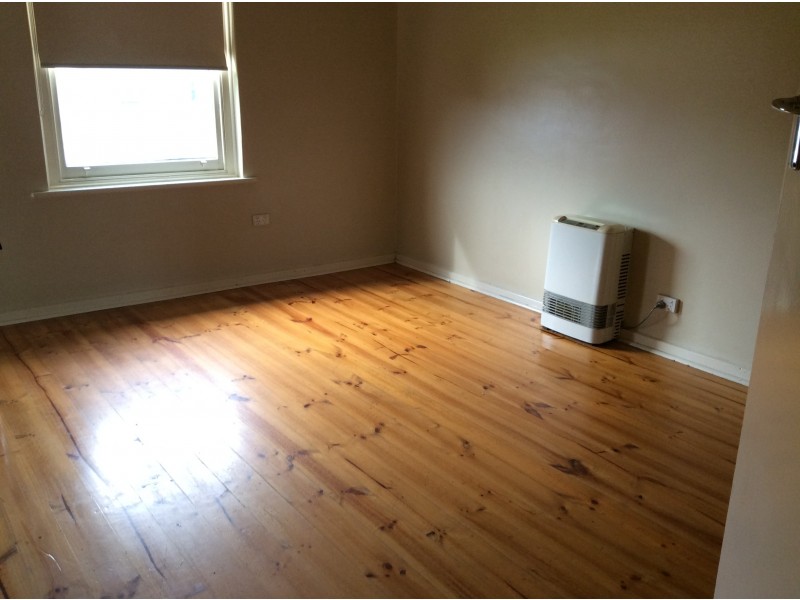 28 INGLEBY STREET, Mount Gambier SA 5290