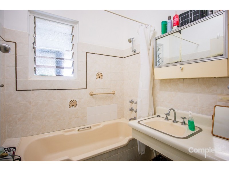 8 DUNDEE STREET, Mount Gambier SA 5290