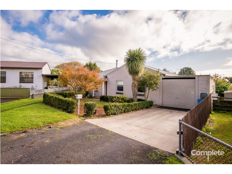 8 DUNDEE STREET, Mount Gambier SA 5290