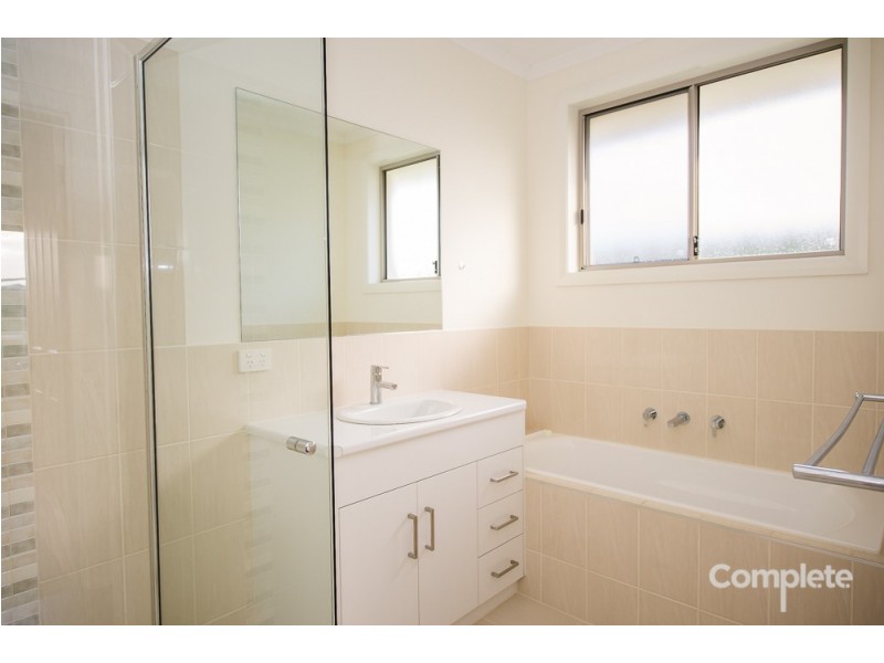 13 JOHN POWELL DRIVE, Mount Gambier SA 5290