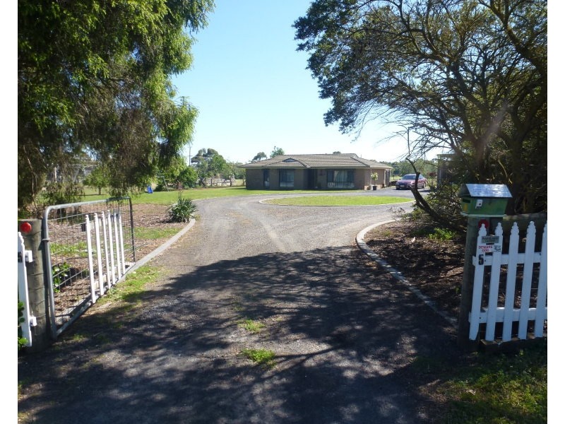 5 TENISON DRIVE, Mount Gambier SA 5290