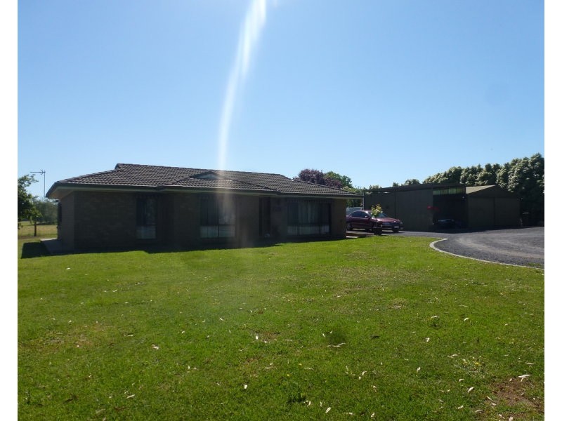 5 TENISON DRIVE, Mount Gambier SA 5290