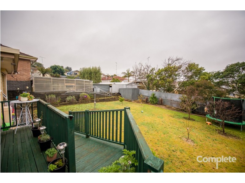 4 HAKEA STREET, Mount Gambier SA 5290