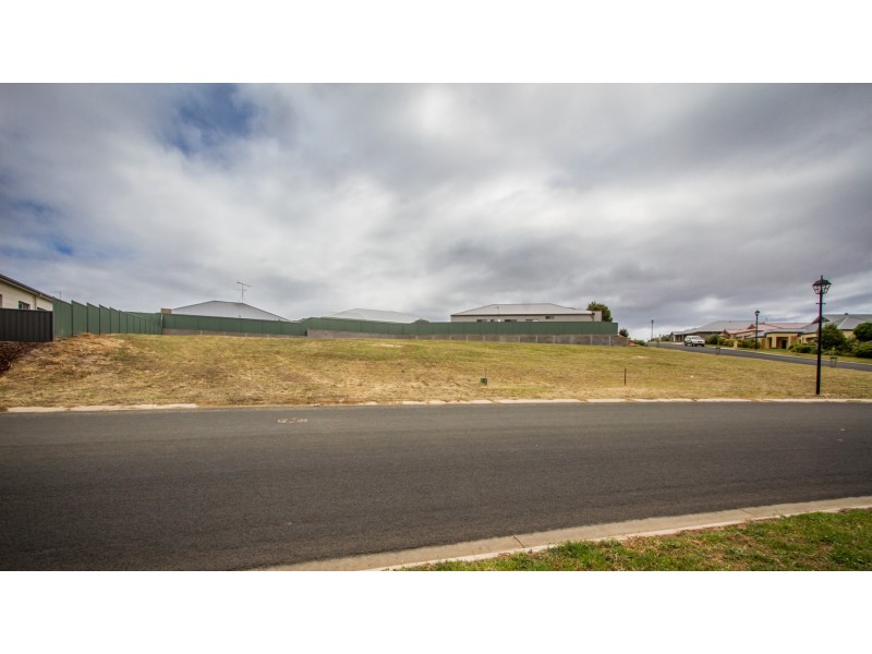 32 MATTHEW FLINDERS WAY, Mount Gambier SA 5290