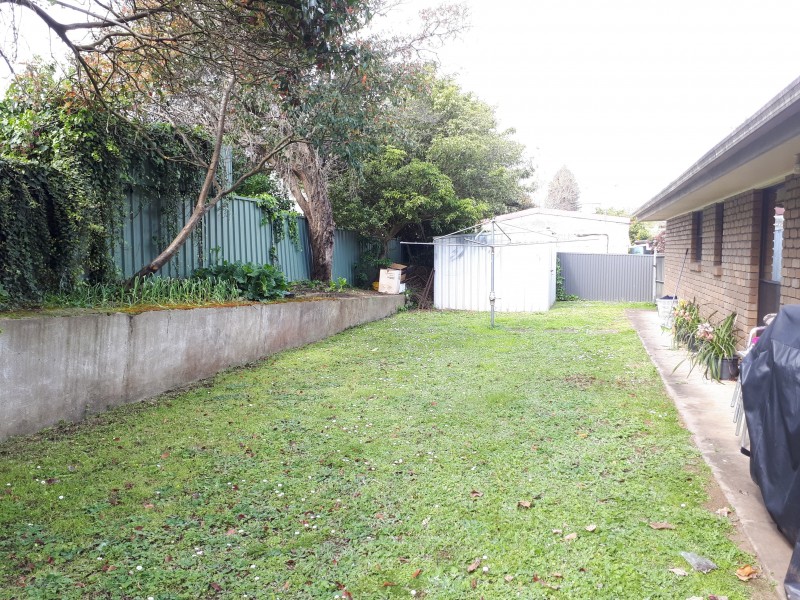 4 CARAPOOK STREET, Mount Gambier SA 5290