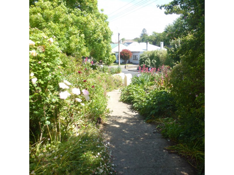 17 Wyatt Street, Mount Gambier SA 5290