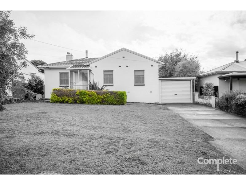 10 STRANGWAYS STREET, Mount Gambier SA 5290