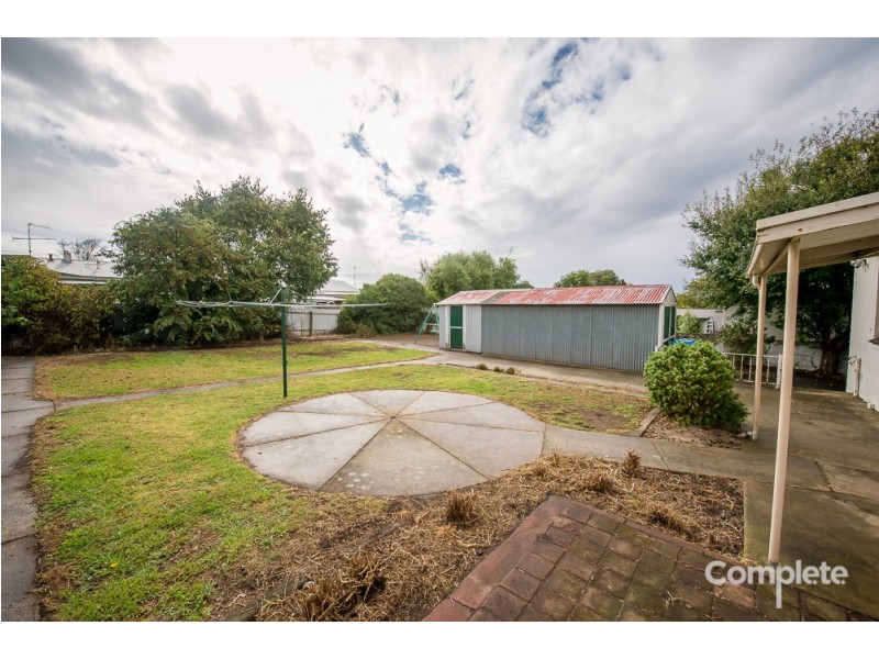 10 STRANGWAYS STREET, Mount Gambier SA 5290