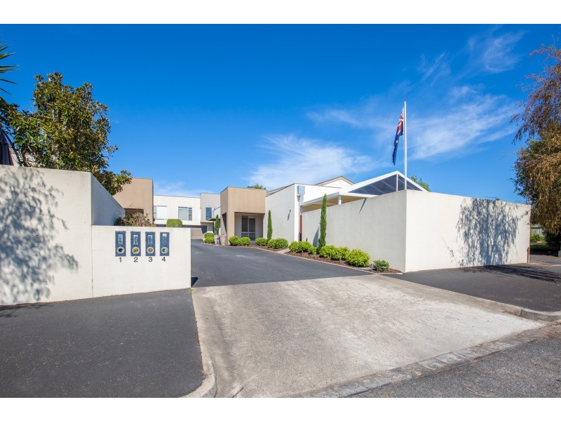 4/17 SHEPHERDSON ROAD, Mount Gambier SA 5290