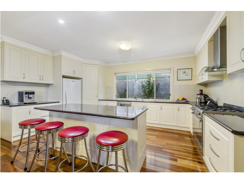 26 St MARTINS DRIVE, Mount Gambier SA 5290