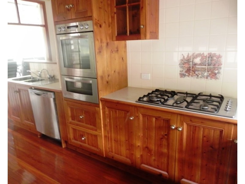 6 ANZAC STREET, Mount Gambier SA 5290